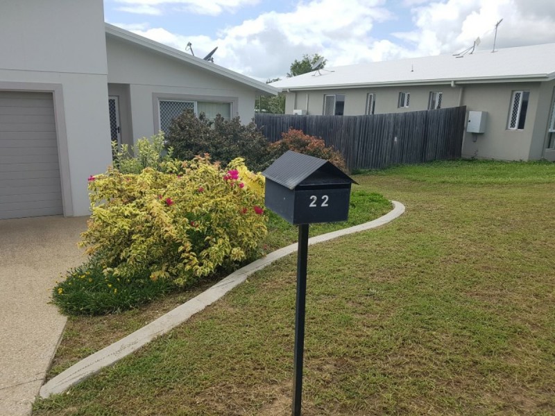 22 Sapphire Crescent, Bowen QLD 4805