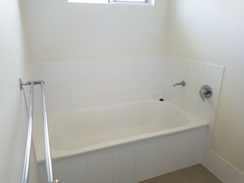 22 Sapphire Crescent, Bowen QLD 4805
