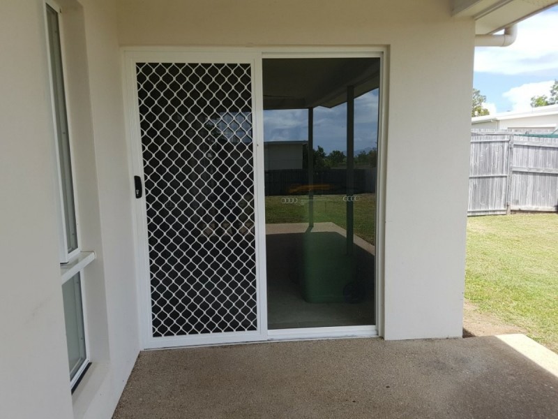 22 Sapphire Crescent, Bowen QLD 4805
