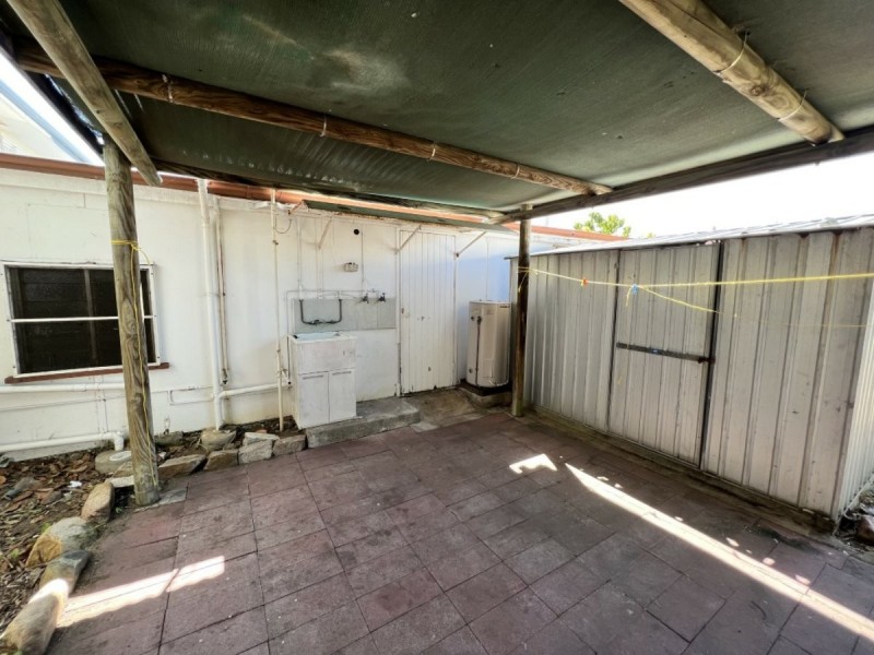 89 The Esplanade, Bowen QLD 4805