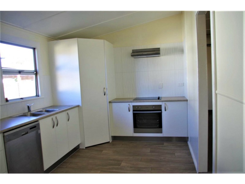 110 Gregory Street, Bowen QLD 4805