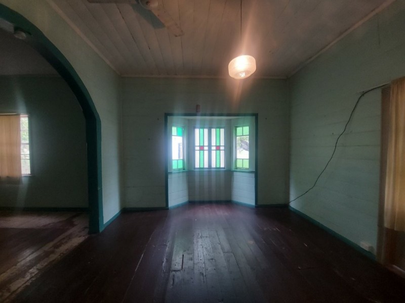 53 Livingstone Street, Bowen QLD 4805