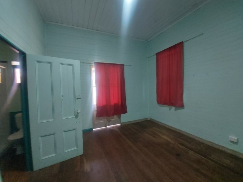 53 Livingstone Street, Bowen QLD 4805