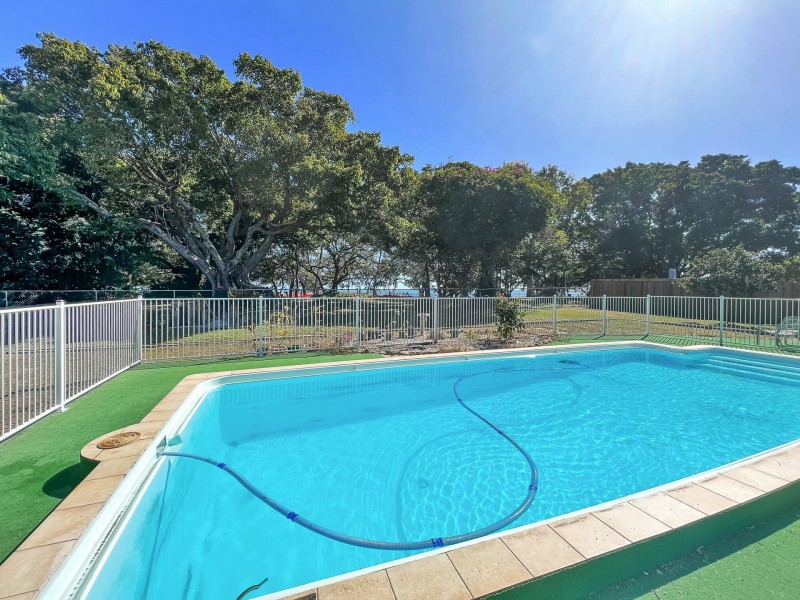 4 Horseshoe Bay Road, Bowen QLD 4805