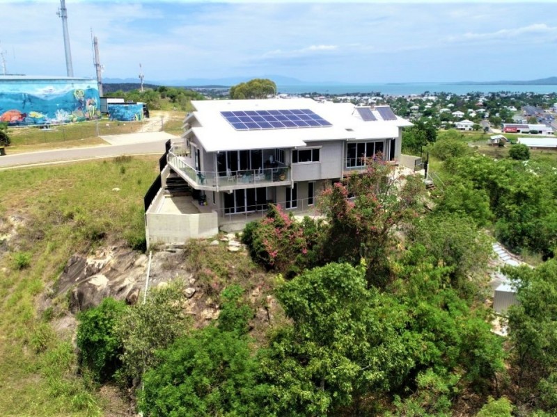 34 Tynwald Street, Bowen QLD 4805