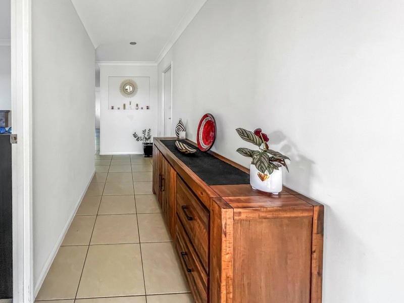 7 Harrison Court, Bowen QLD 4805