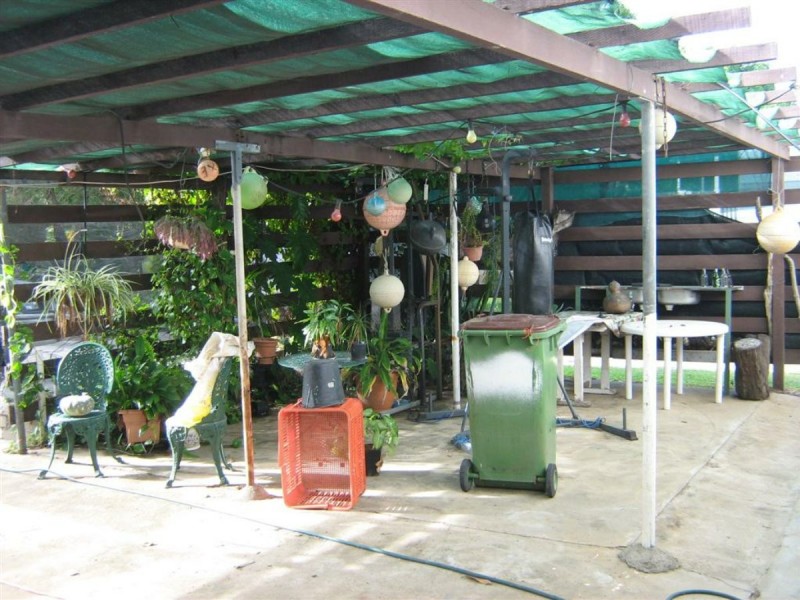 28 Livingstone Street, Bowen QLD 4805