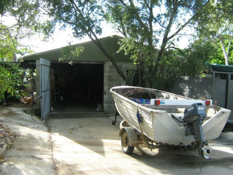 28 Livingstone Street, Bowen QLD 4805