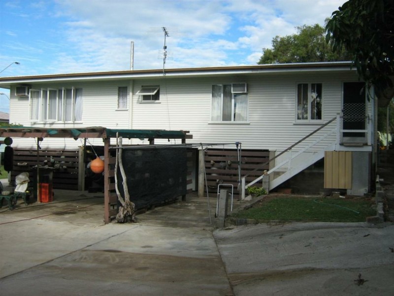 28 Livingstone Street, Bowen QLD 4805