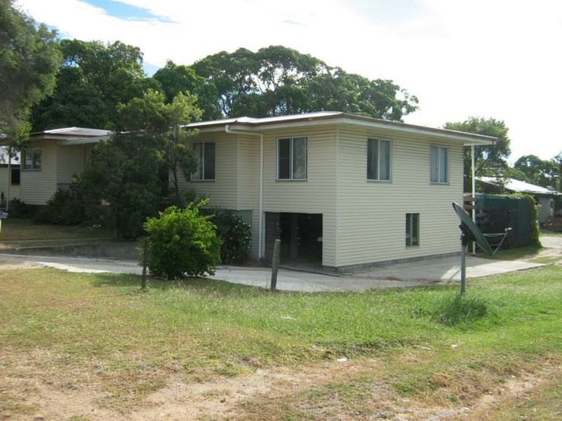 28 Livingstone Street, Bowen QLD 4805