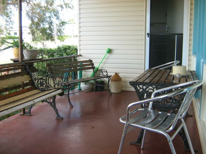 28 Livingstone Street, Bowen QLD 4805