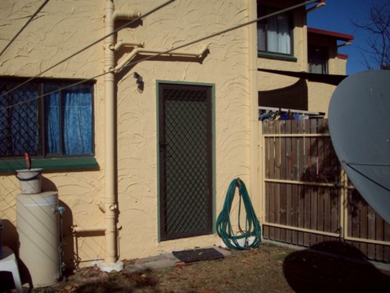 Unit 8, 2A Powell Street, Bowen QLD 4805