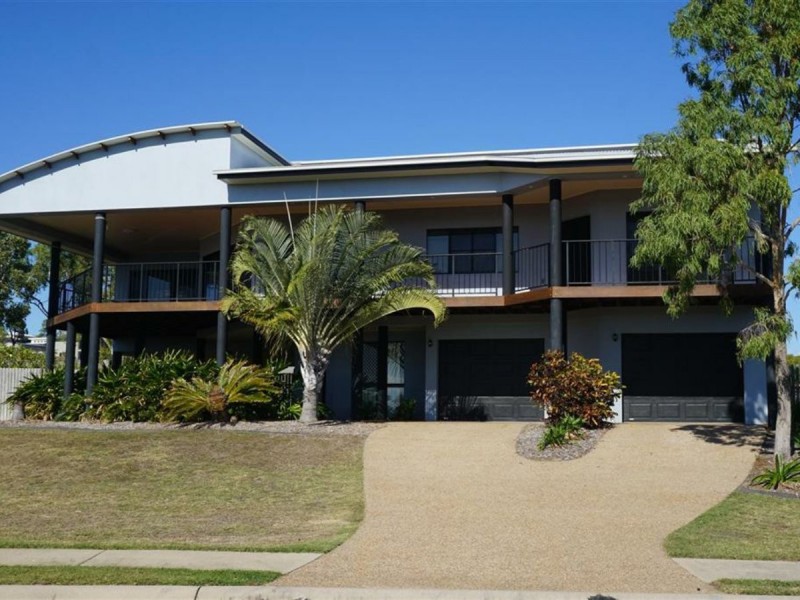 47 Marine Parade, Bowen QLD 4805