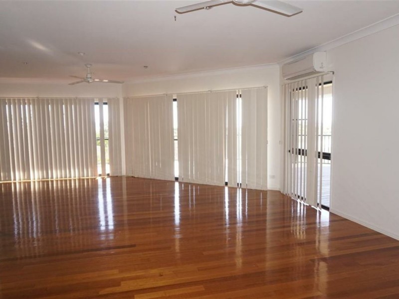 47 Marine Parade, Bowen QLD 4805