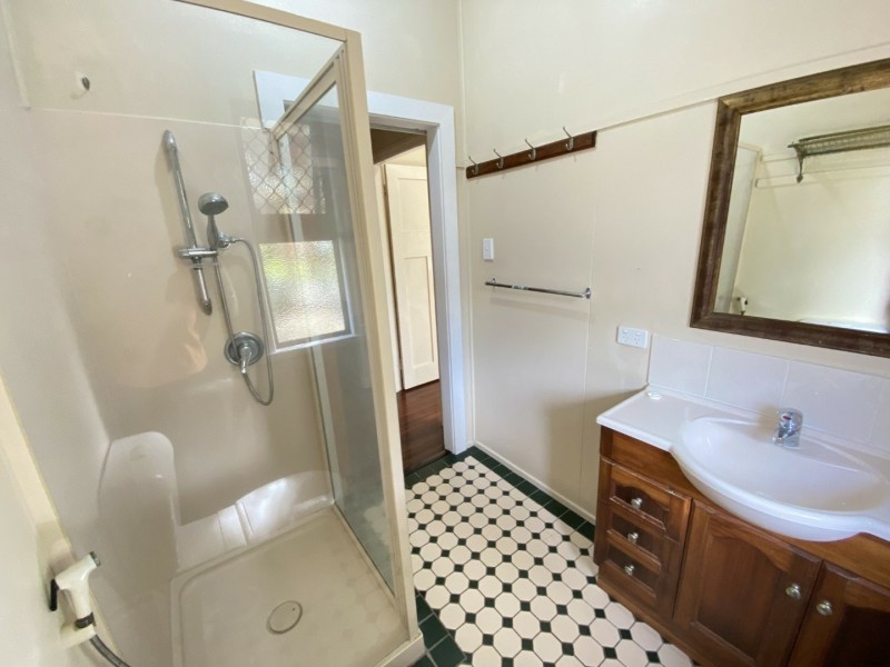 12 Brisbane St, Bowen QLD 4805