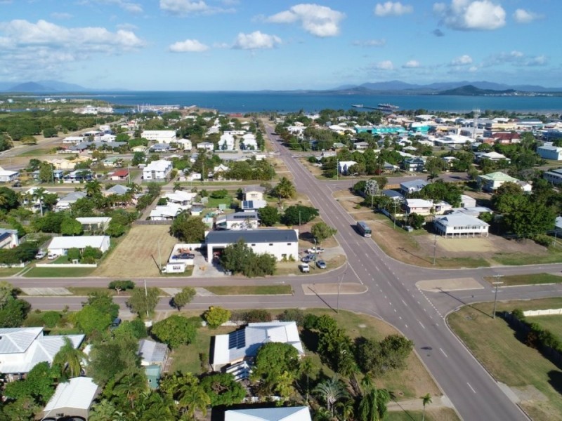12 Brisbane St, Bowen QLD 4805