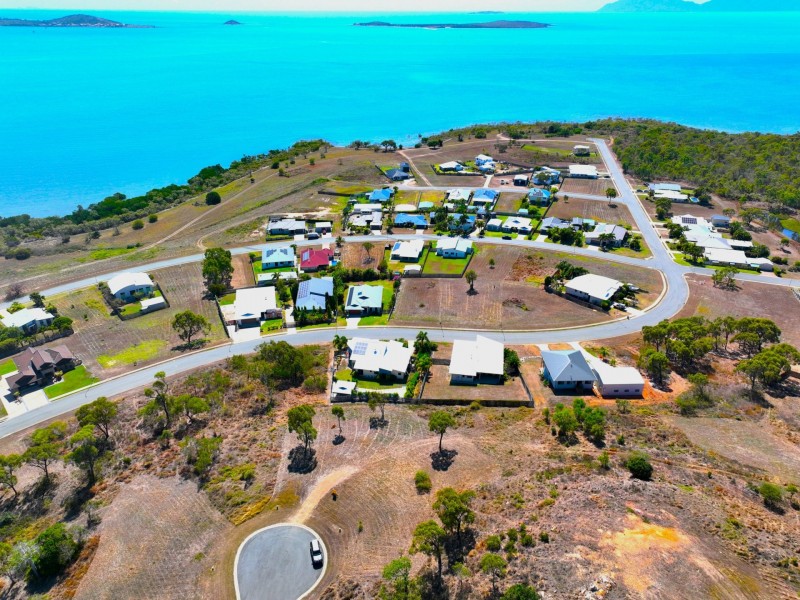 28 Seacove Crescent, Bowen QLD 4805