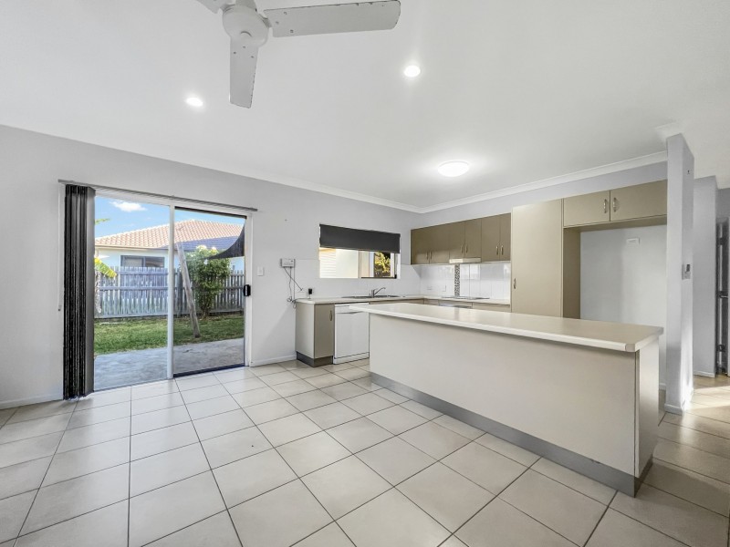 38 Seabreeze Crescent, Bowen QLD 4805