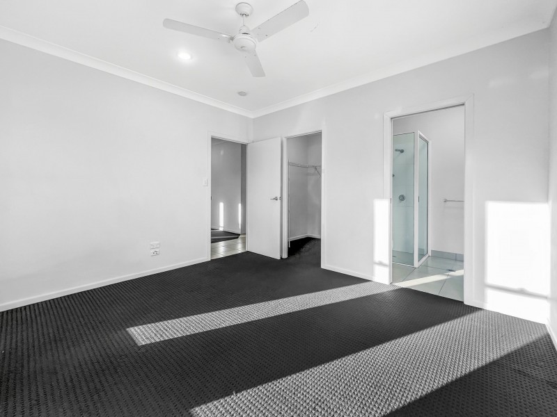 38 Seabreeze Crescent, Bowen QLD 4805