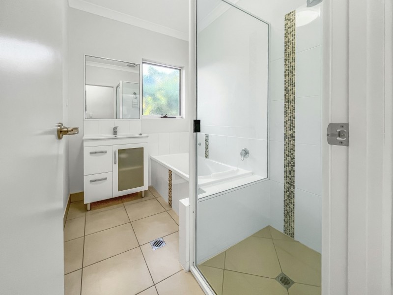 38 Seabreeze Crescent, Bowen QLD 4805