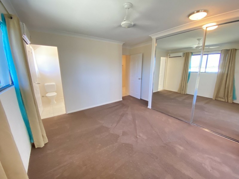 16 Silk Road, Bowen QLD 4805