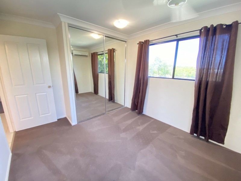 16 Silk Road, Bowen QLD 4805