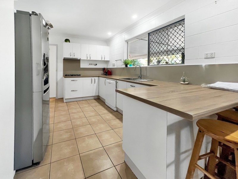 9 Suthers Street, Bowen QLD 4805