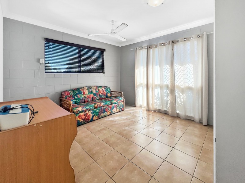 9 Suthers Street, Bowen QLD 4805