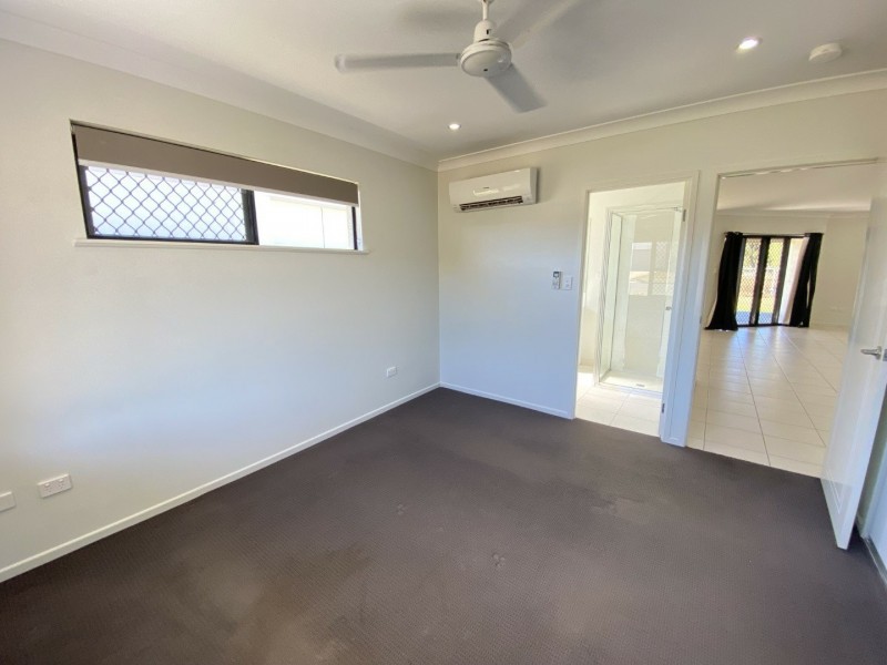 38 Scenic Crescent, Bowen QLD 4805