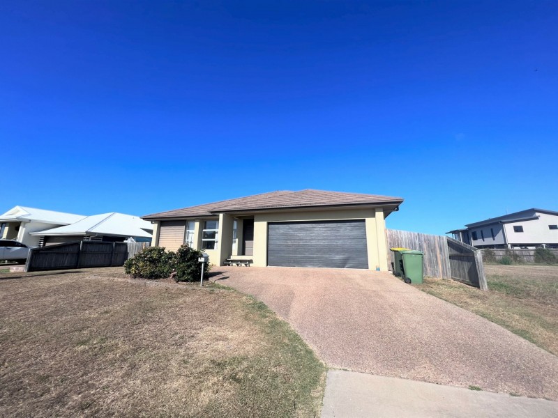 74 The Soldiers Road, Bowen QLD 4805