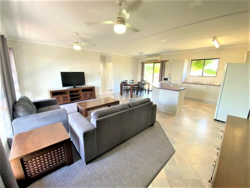 30 Emmerson Drive, Bowen QLD 4805