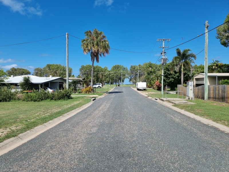 6 Webster Street, Bowen QLD 4805