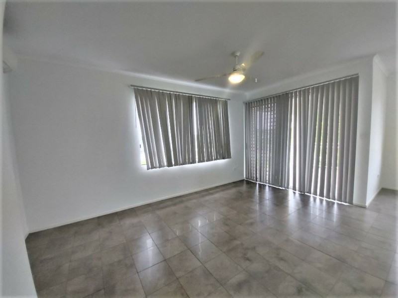 Unit 4/10 Williams Street, Bowen QLD 4805