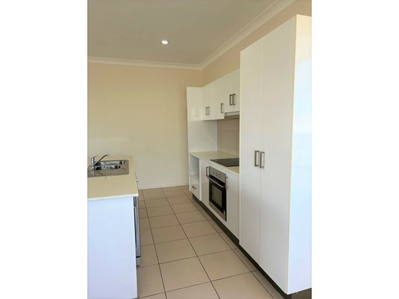 21 Baker Street, Bowen QLD 4805