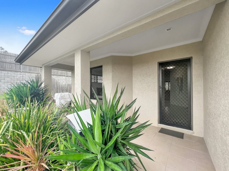 6 Seacove Crescent, Bowen QLD 4805