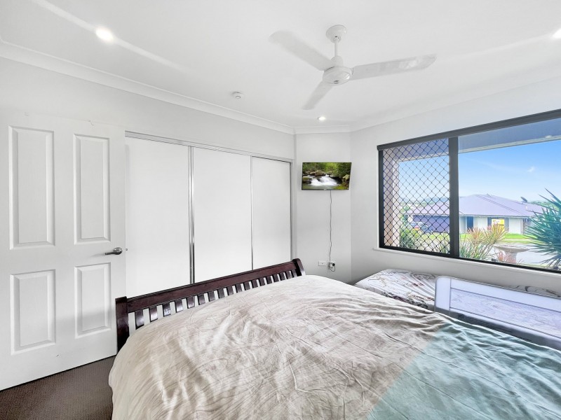 6 Seacove Crescent, Bowen QLD 4805