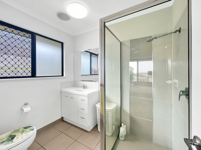 6 Seacove Crescent, Bowen QLD 4805
