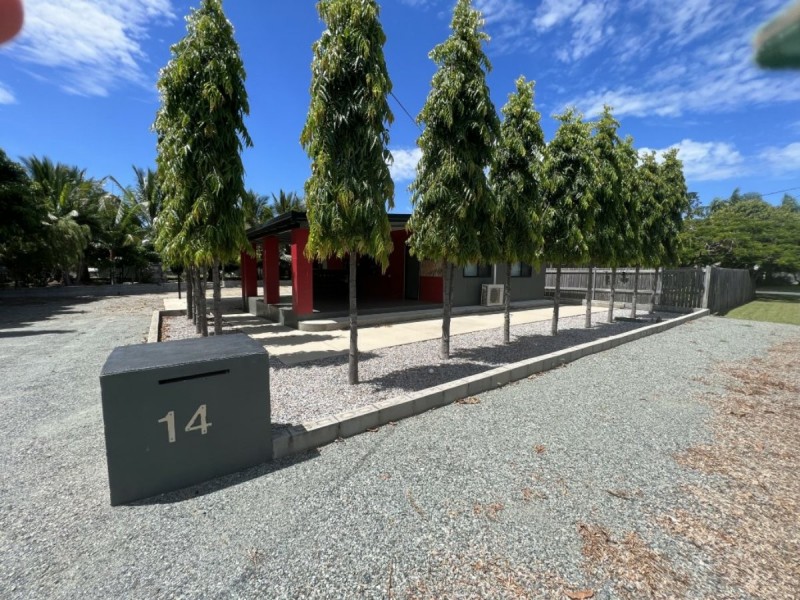 14 Scott Avenue, Bowen QLD 4805