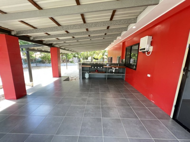 14 Scott Avenue, Bowen QLD 4805