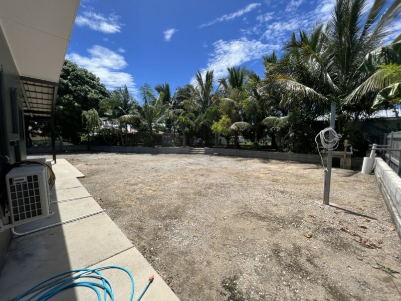 14 Scott Avenue, Bowen QLD 4805