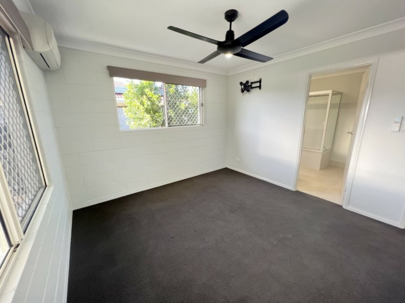 184 Queens Road, Bowen QLD 4805