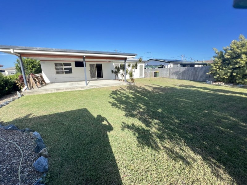 184 Queens Road, Bowen QLD 4805