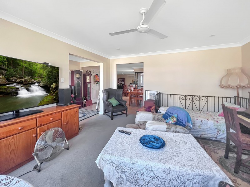 61 Banks Drive, Bowen QLD 4805