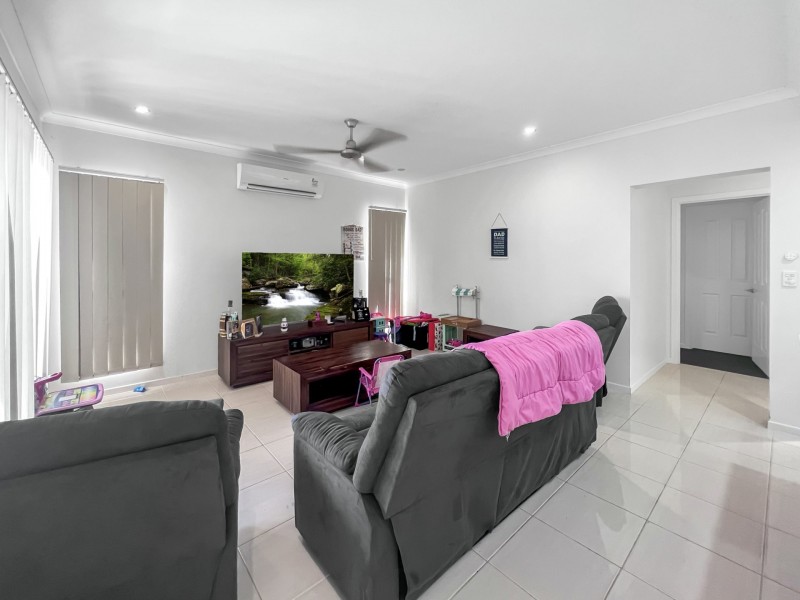 143 Oceanview Drive, Bowen QLD 4805