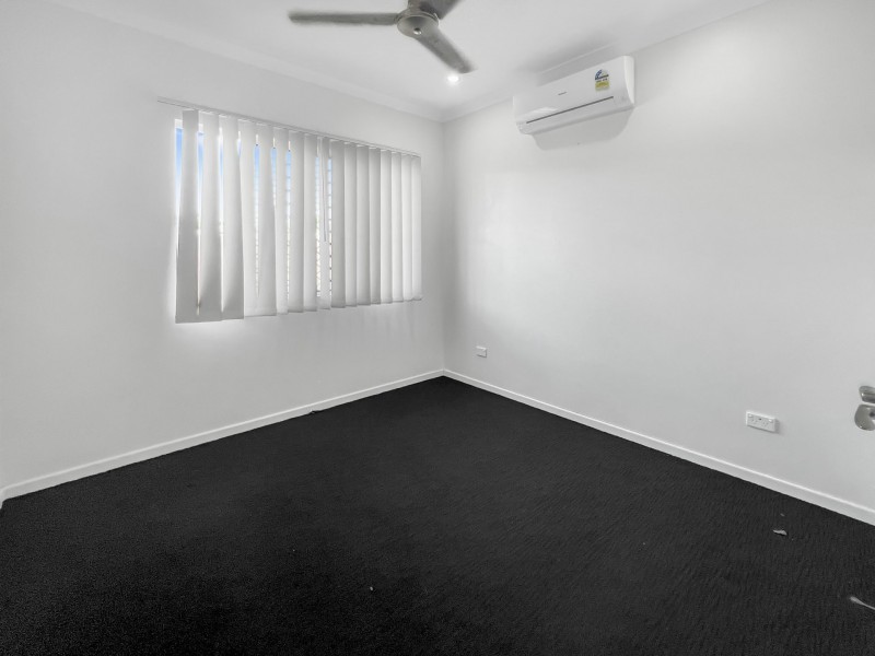 143 Oceanview Drive, Bowen QLD 4805
