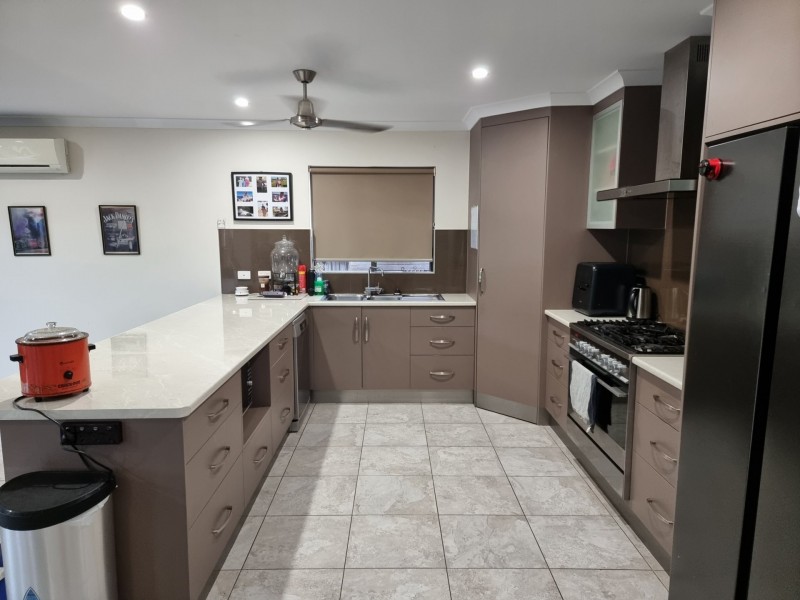 132 Oceanview Dr, Bowen QLD 4805