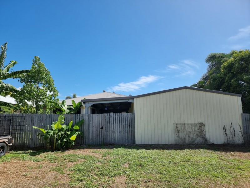 132 Oceanview Dr, Bowen QLD 4805