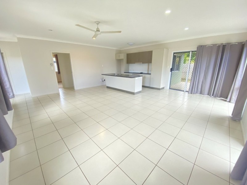5 Fourth Close, Bowen QLD 4805