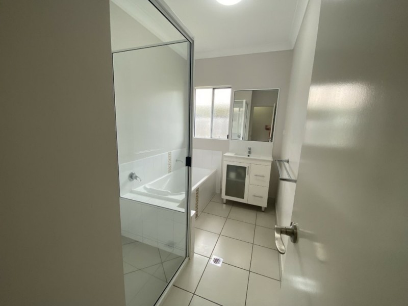 5 Fourth Close, Bowen QLD 4805