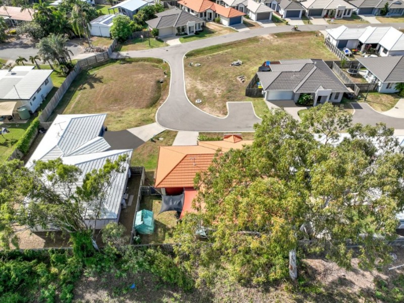 6 Eighth Close, Bowen QLD 4805